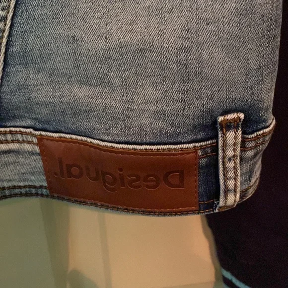 women’s Desigual jean jacket , size 38 ( small according to chart ) - Picture 6 of 13